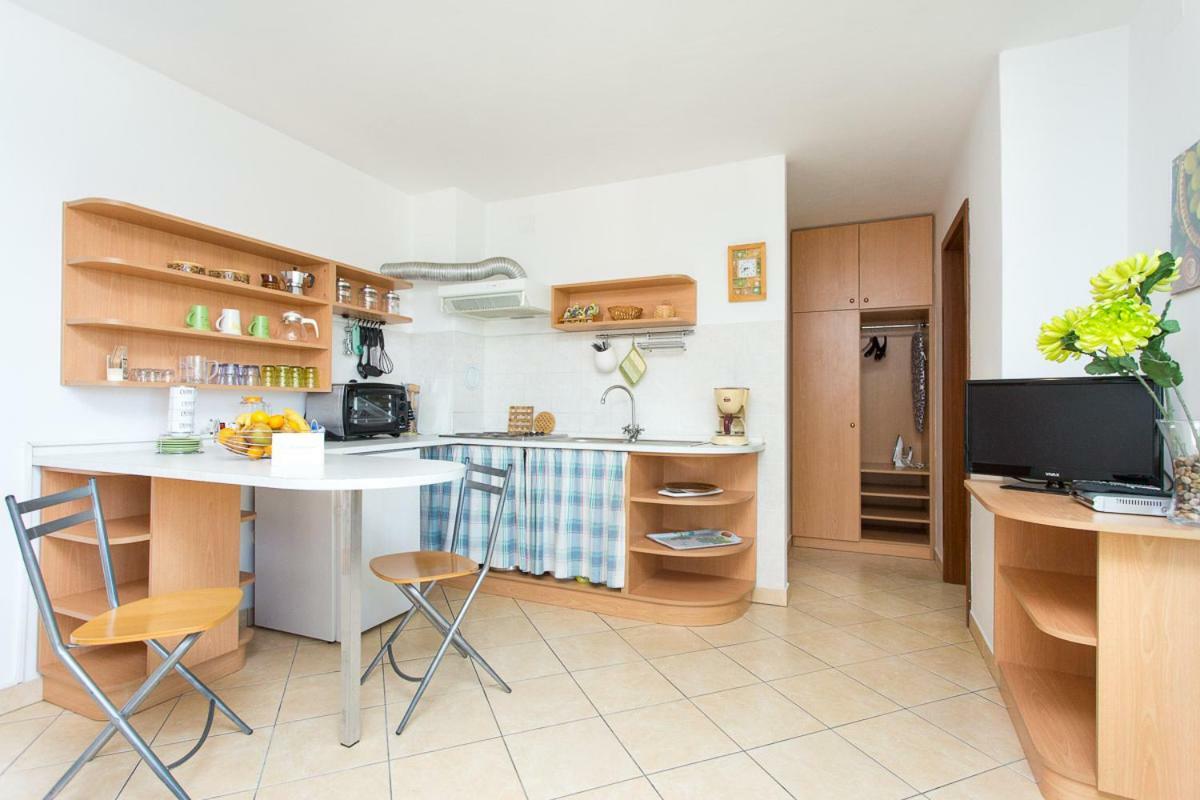 1-Bedroom Apartment With Loggia In Punat Island Krk Ngoại thất bức ảnh